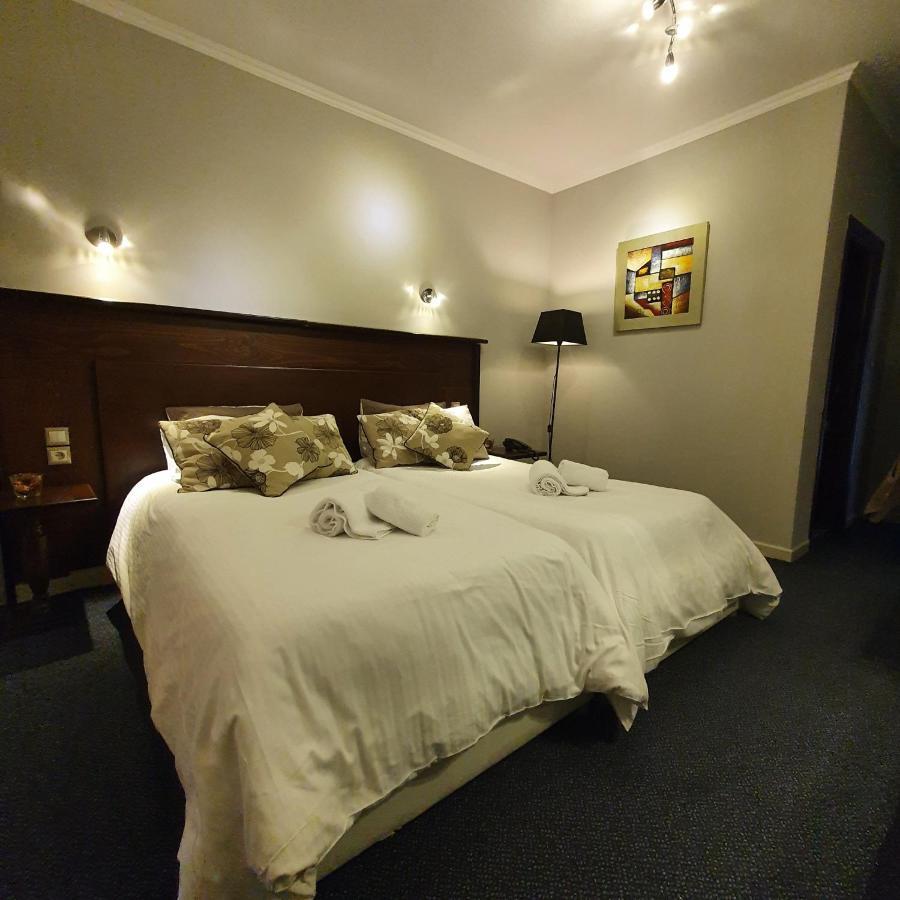 Hotel Liknon à Kalambaka Extérieur photo
