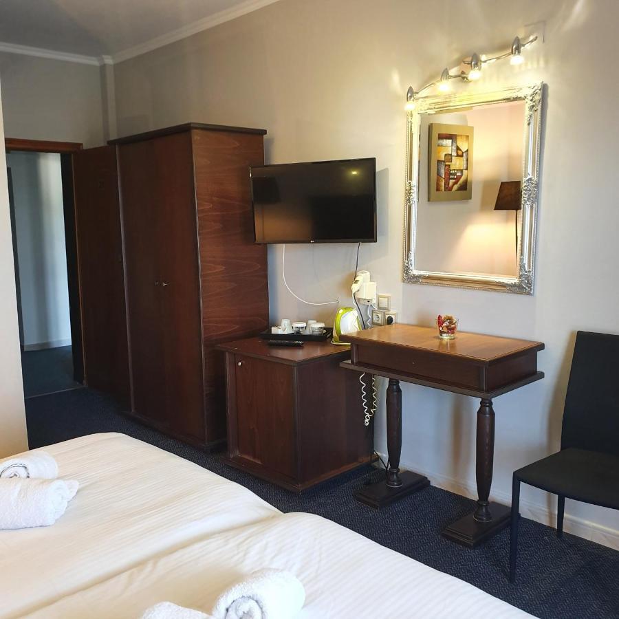 Hotel Liknon à Kalambaka Extérieur photo