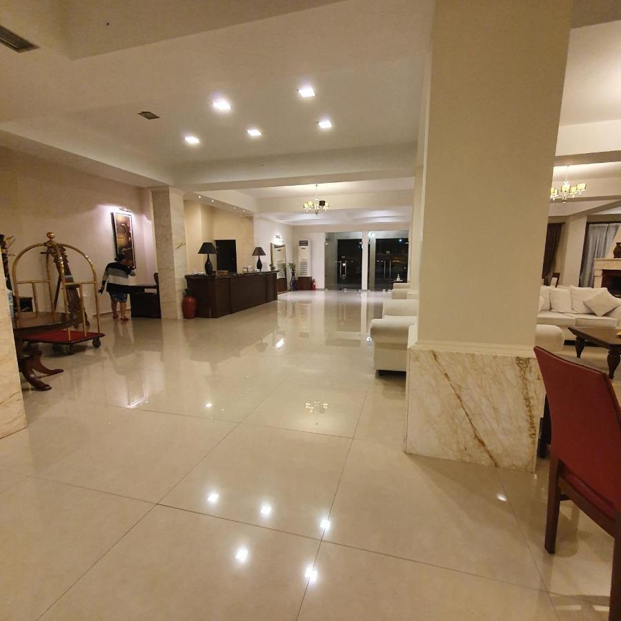 Hotel Liknon à Kalambaka Extérieur photo